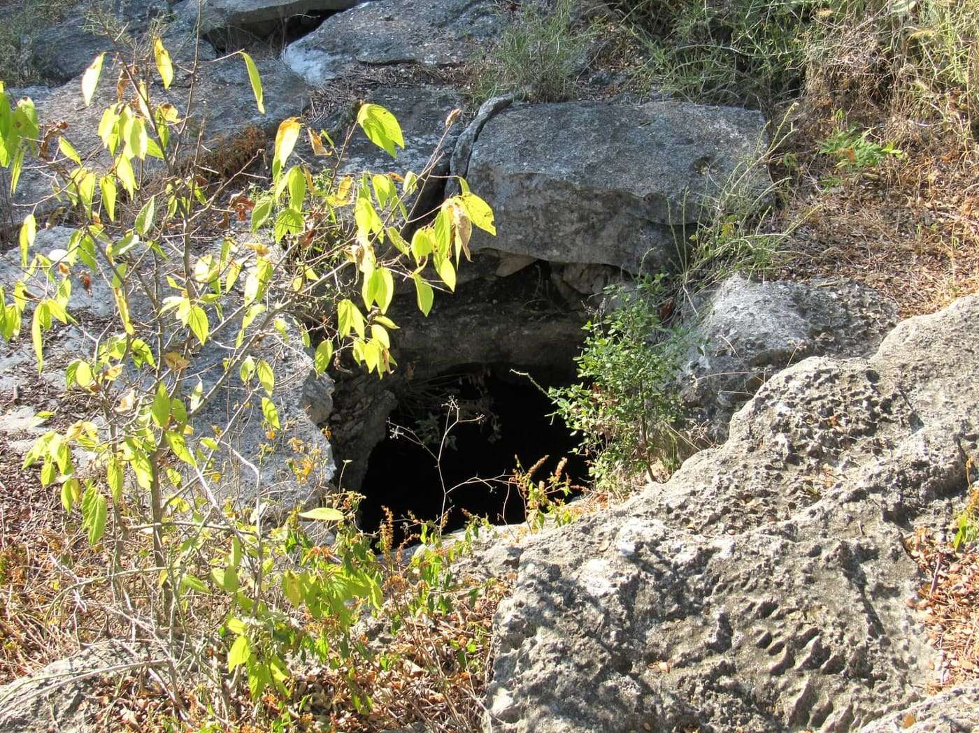 Longhorn Caverns view of a hole
