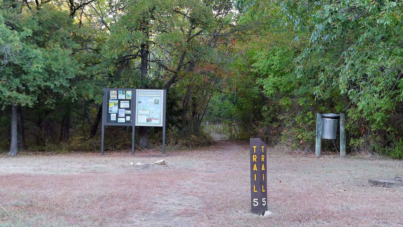 One of more than a dozen marked trail access points in Eisenhower State Park in Grayson County, Texas, United States.